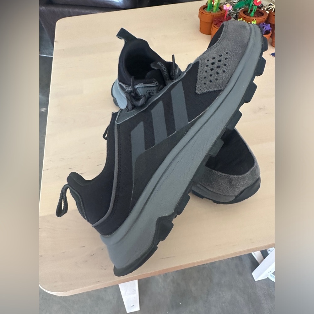 adidas Response trail running shoes